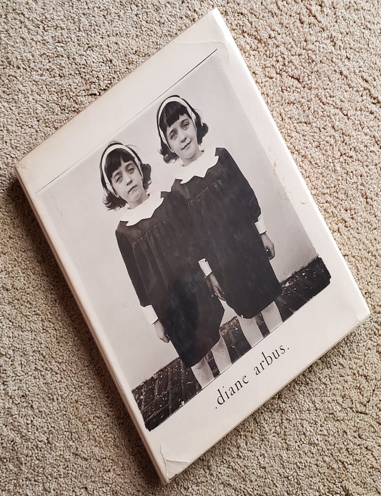 Item #SHEL2121 DIANE ARBUS: An Aperture Monograph. Diane Arbus.